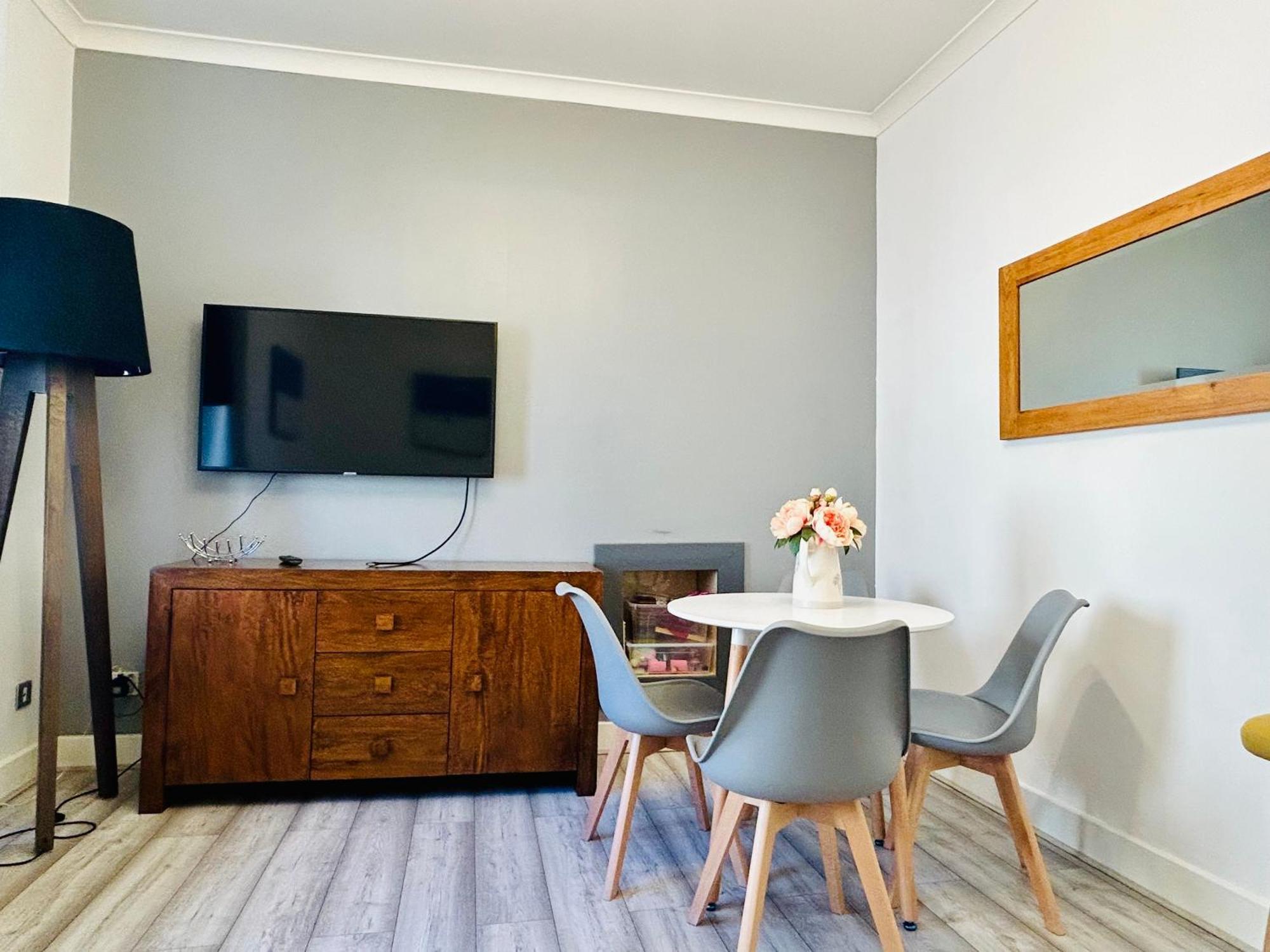 2B Apartment Near Glasgow Sec, Ovo Hydro & City Centre Kültér fotó