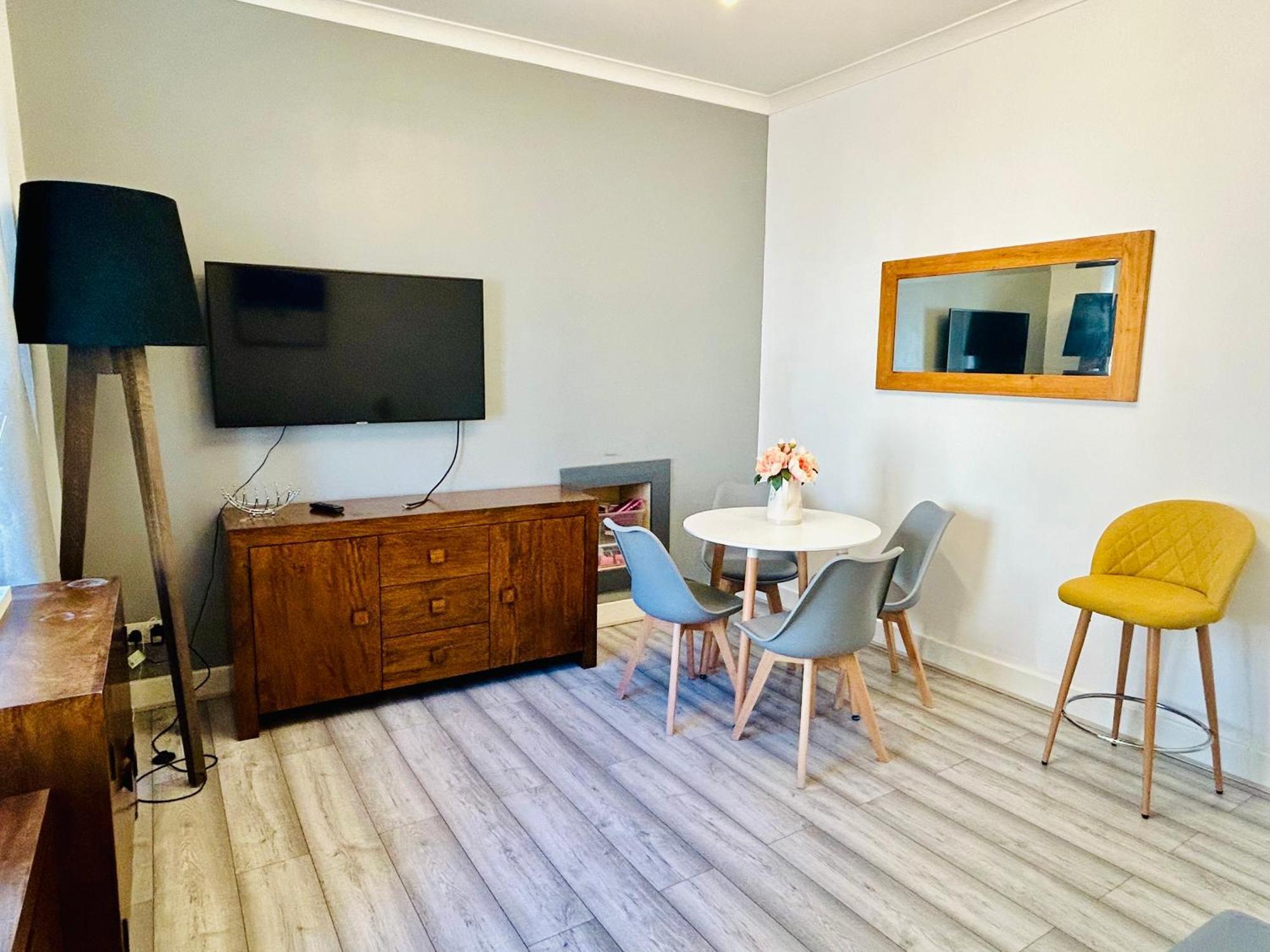 2B Apartment Near Glasgow Sec, Ovo Hydro & City Centre Kültér fotó